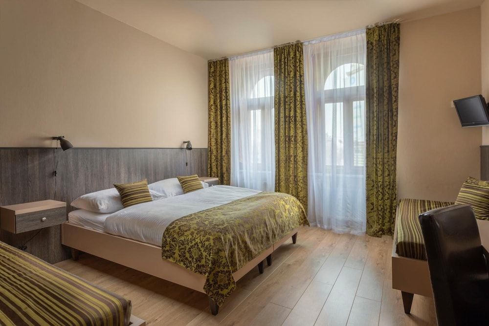 undefined Hotel Superior Prague 3