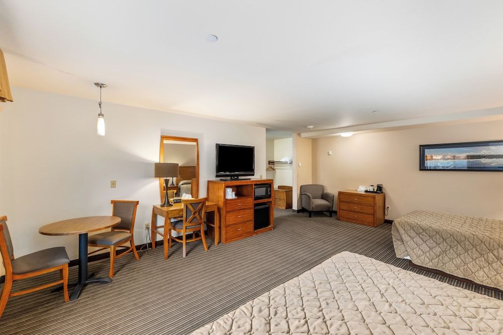 Breeze Inn Deluxe Jacuzzi