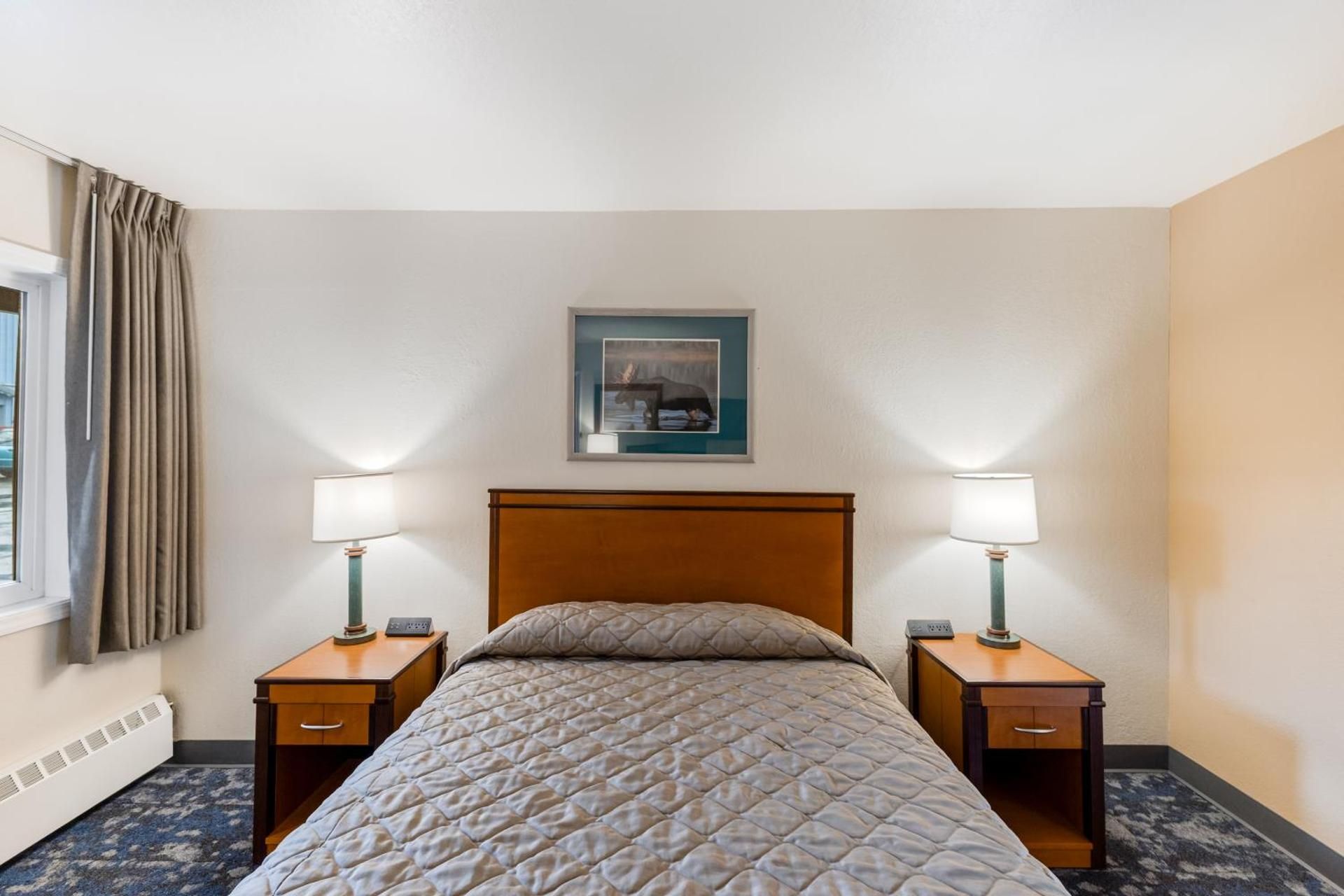 Queen Room - Disability Access