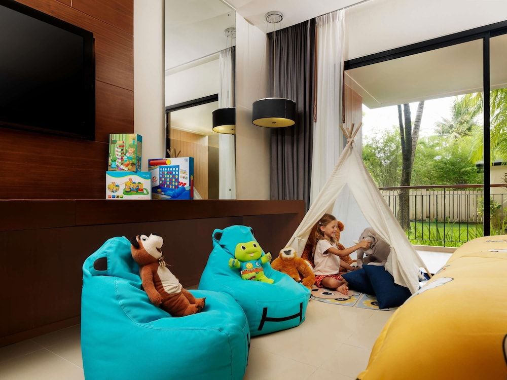 Novotel Phuket Kata Avista Resort And Spa Family Room, Multiple Beds, Balcony, Garden View 8