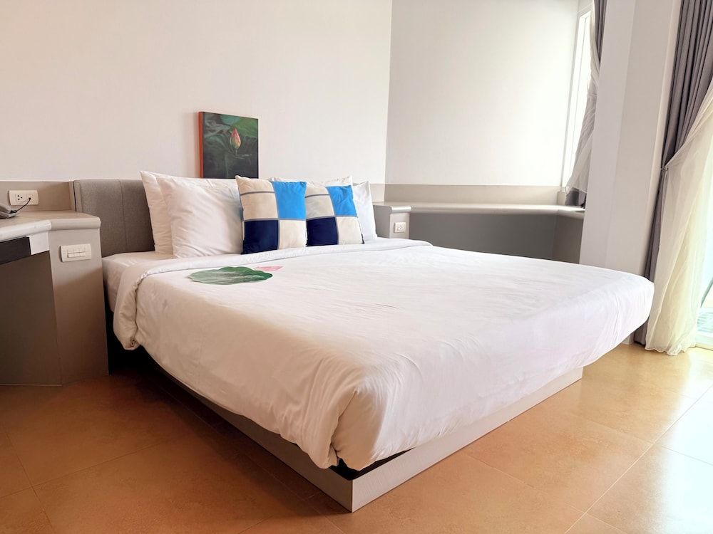 Anyavee Tubkaek Beach Resort Superior Room 5