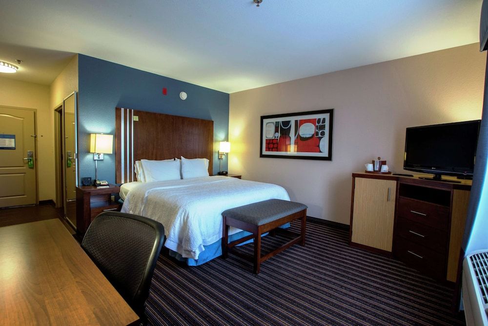 One king bed non smoking