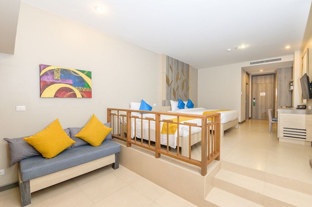 Deluxe Triple Room