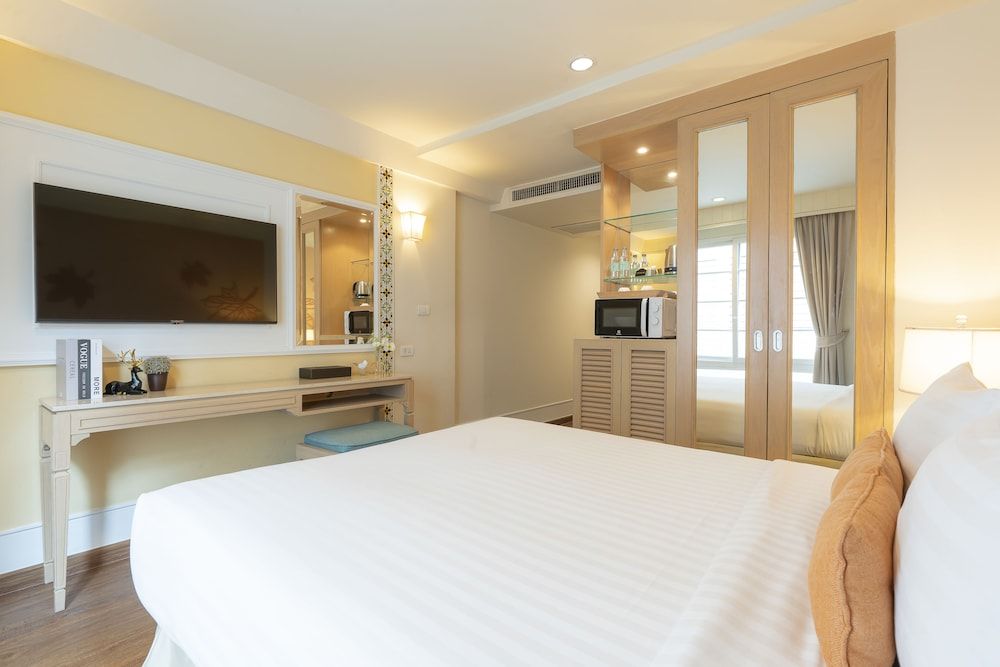 undefined La Petite Salil Sukhumvit Thonglor 1 2