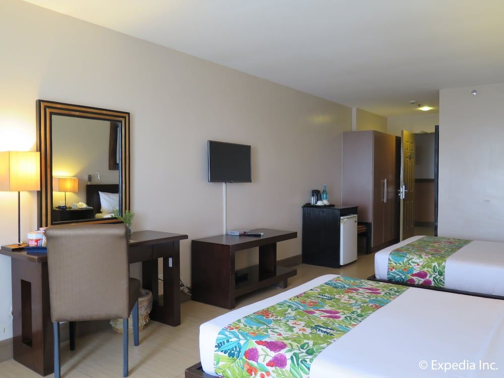 Hotel Kimberly Tagaytay Premier Family Room with Free Activities