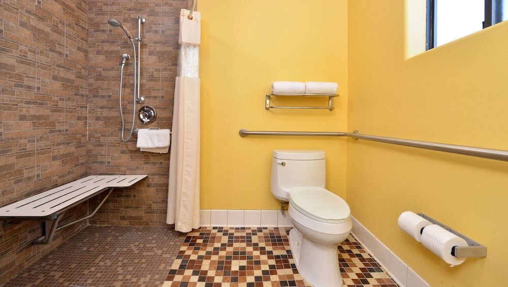 Magnuson Hotel Blythe Standard Room, 2 Double Beds, Non Smoking (Handicapped) 5