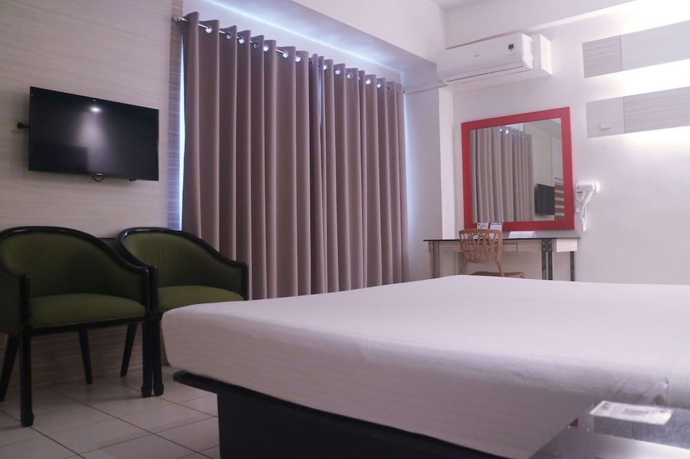 undefined Executive Hotel 10