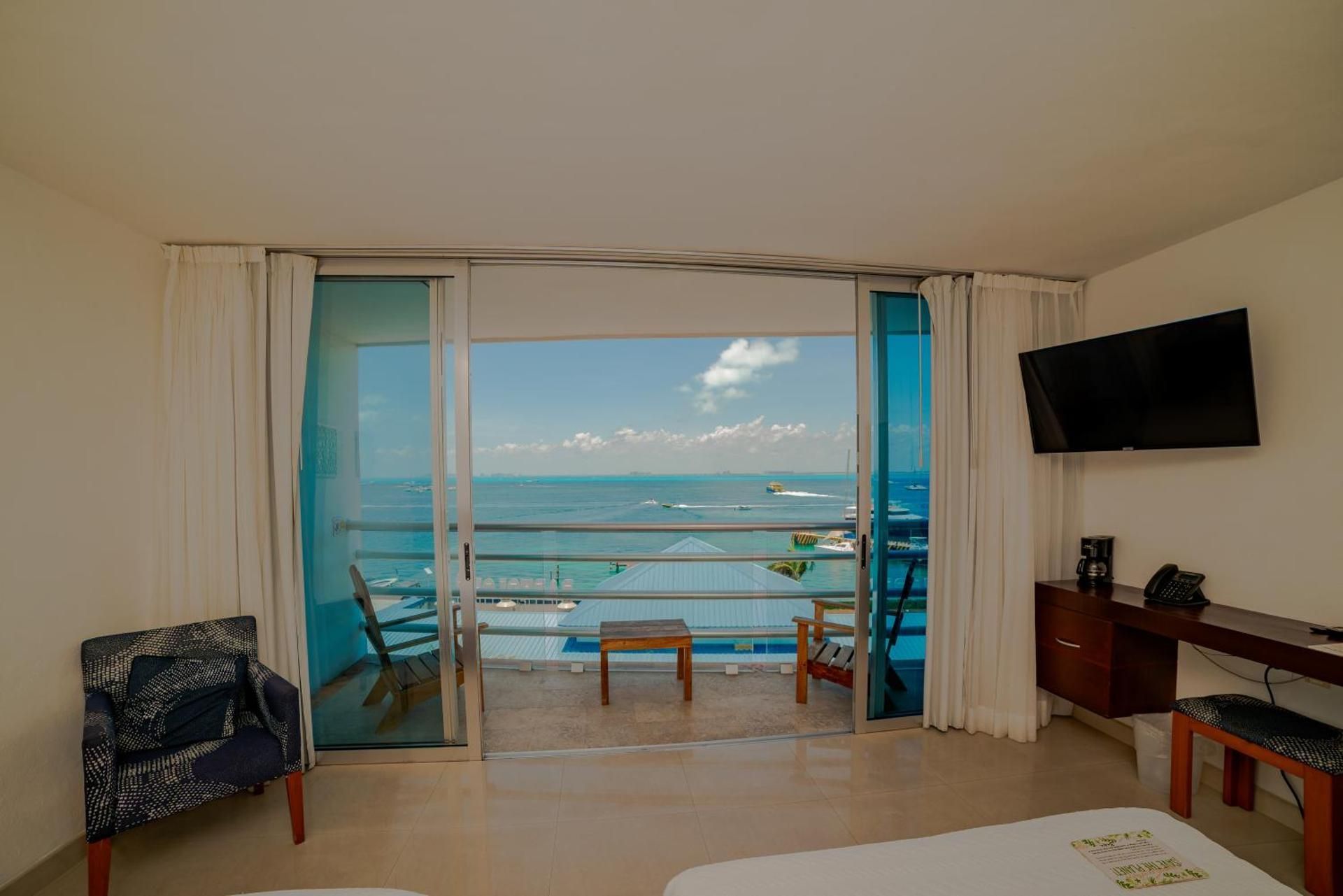 Deluxe Bay View with King bed