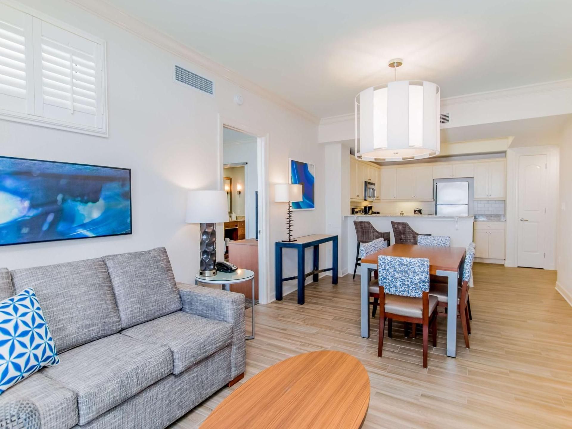 Corner Suite, Gulf View