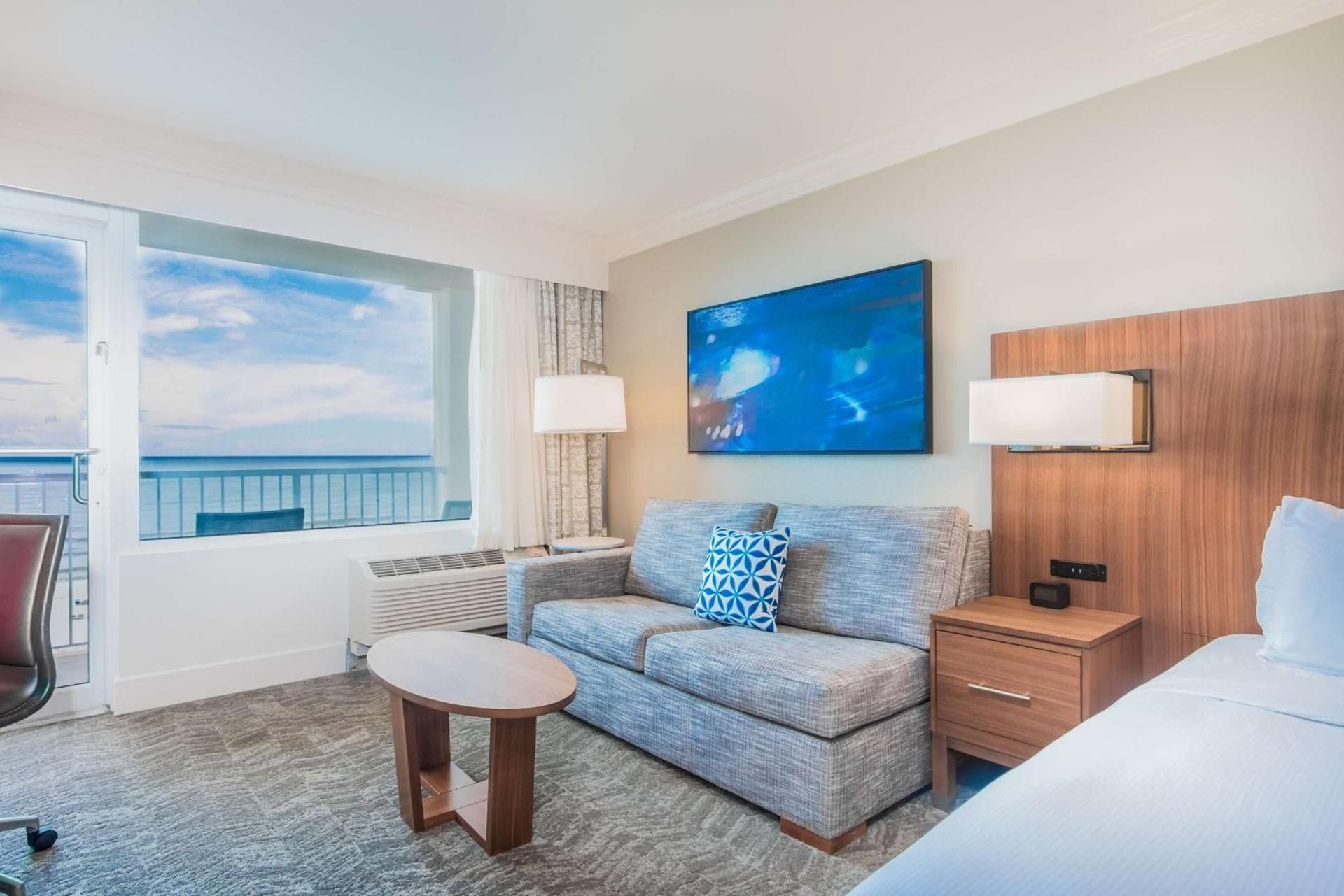Deluxe, Queen and Sofa Bed, view