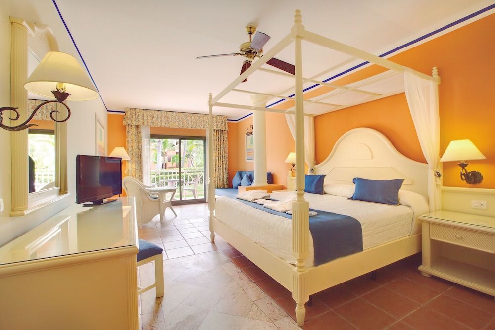 Junior Room
