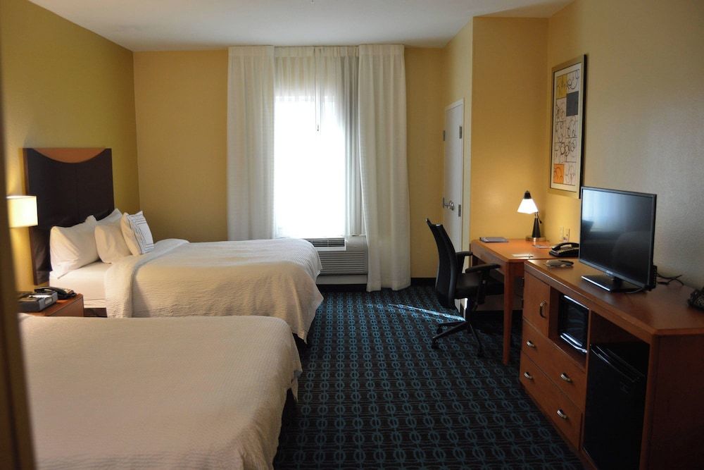 Suite, Multiple Beds