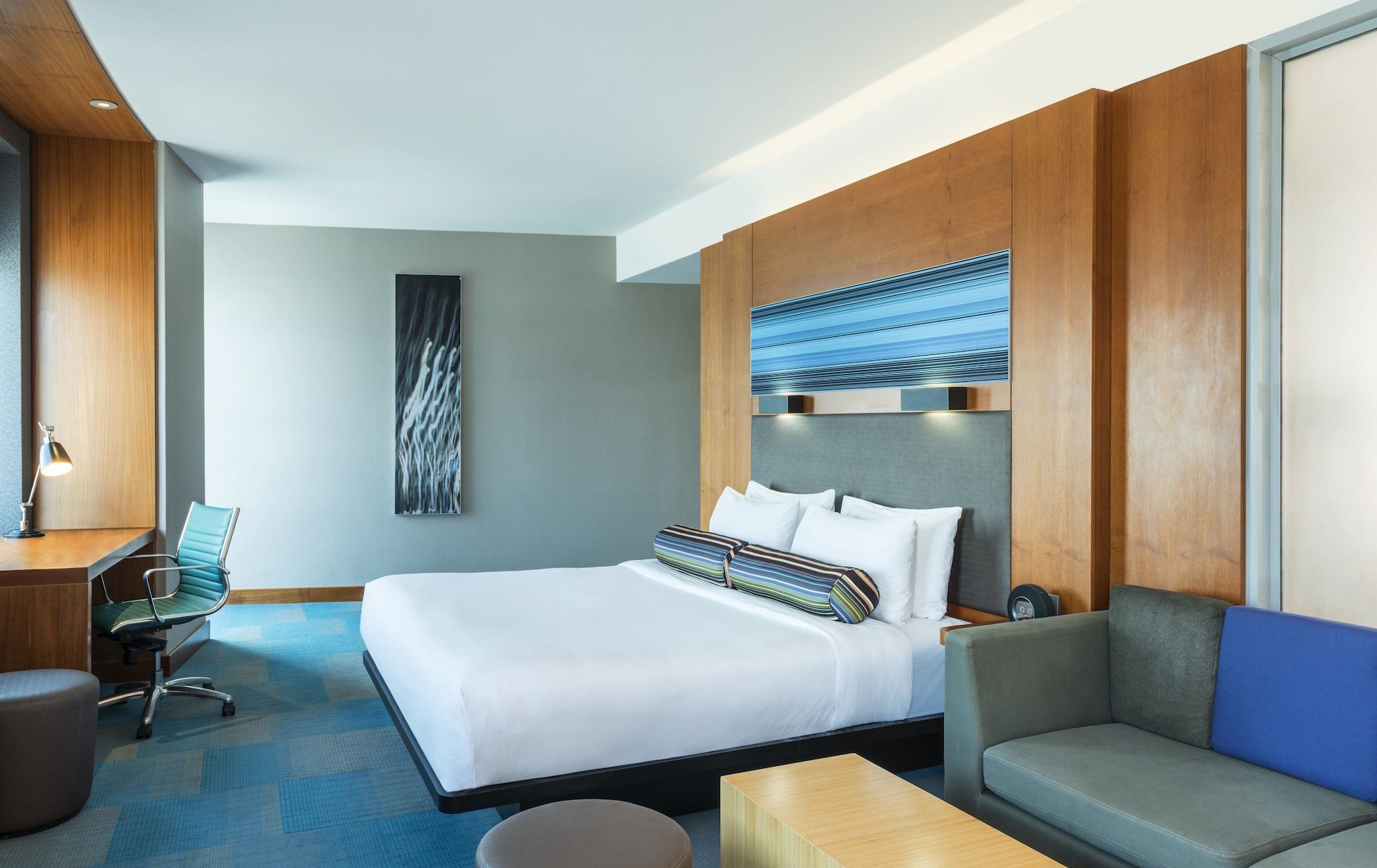 undefined Aloft by Marriott Abu Dhabi 7