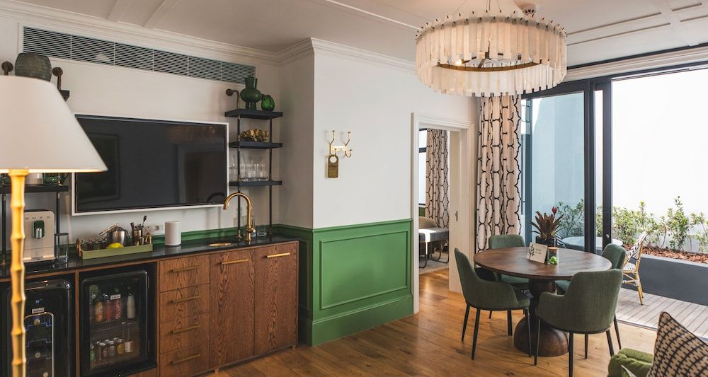 Cape Cadogan Boutique Hotel Two-Bedroom Stable Suite 6