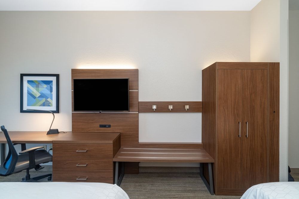 Suite, 1 King Bed