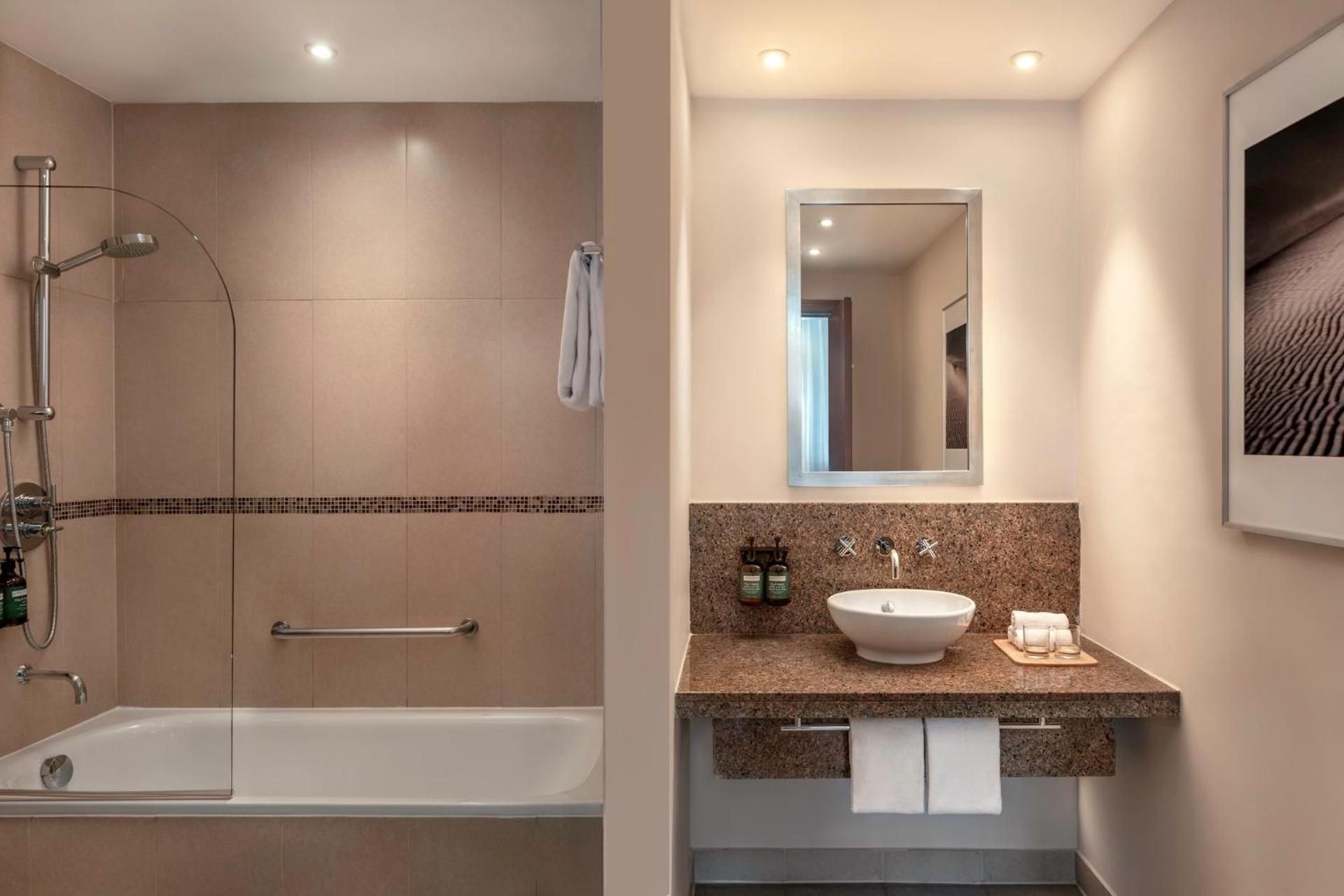 Staybridge Suites Yas Island Abu Dhabi By IHG 1 King Studio Suite City View Theme Park Access 2