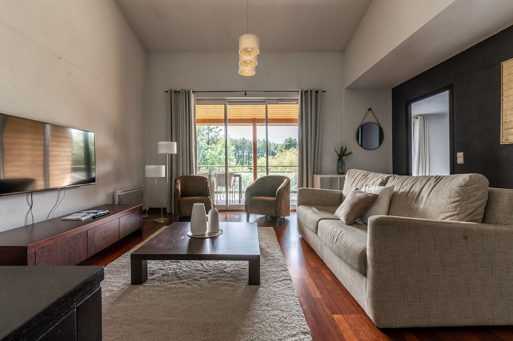 Domaine de Cicé-Blossac Classic Suite 11