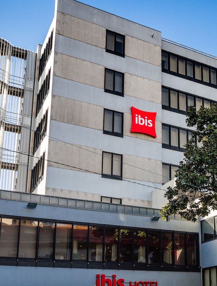 undefined ibis Porto Centro São Bento 3