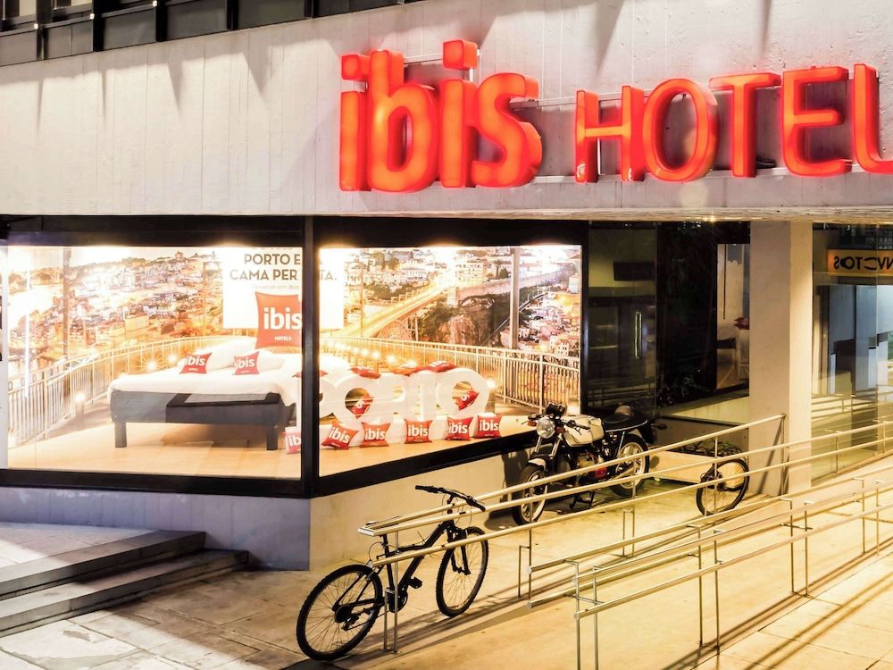 undefined ibis Porto Centro São Bento 6