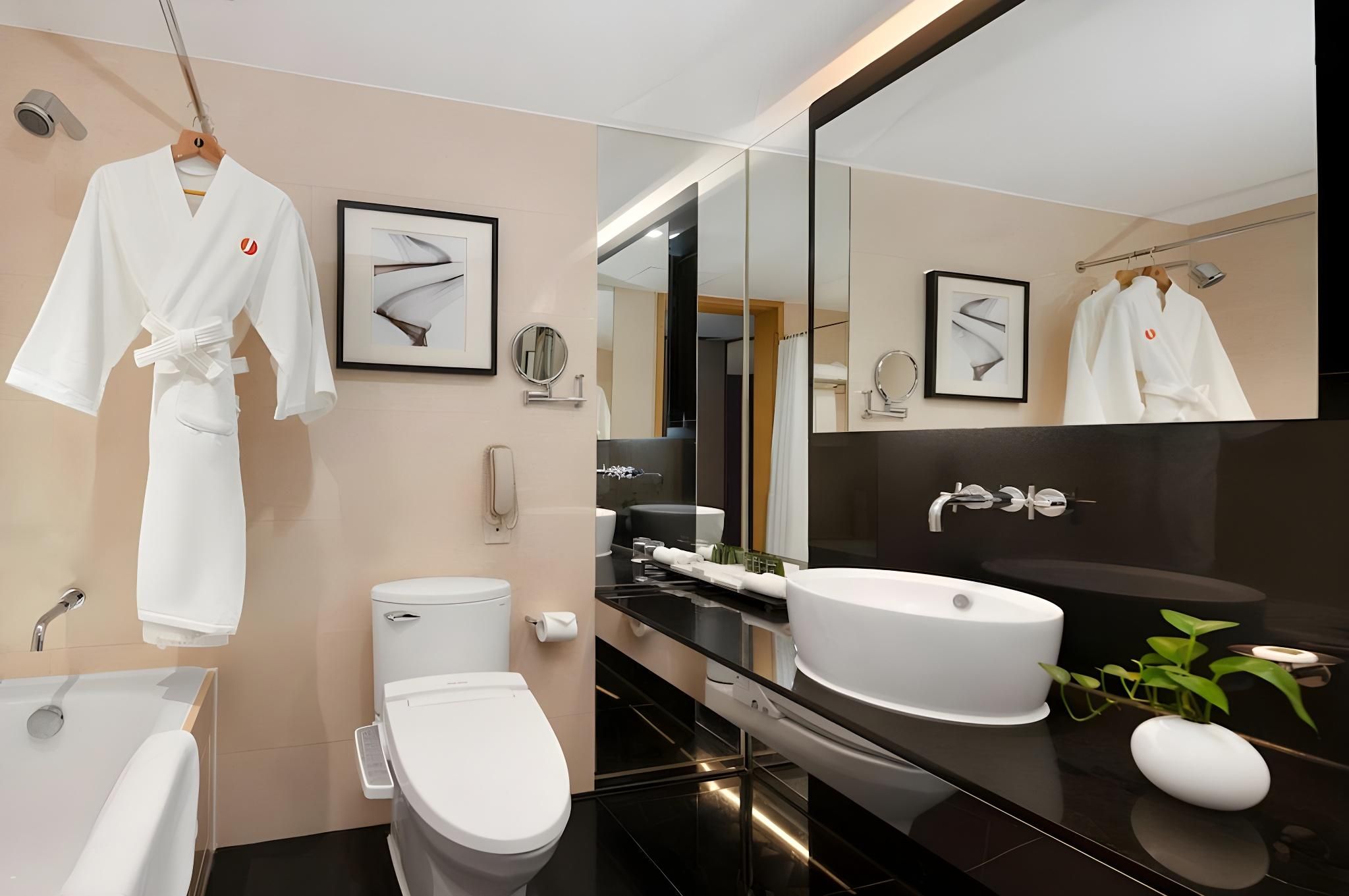 Jianguo Hotel Guangzhou Superior Twin Bed 2