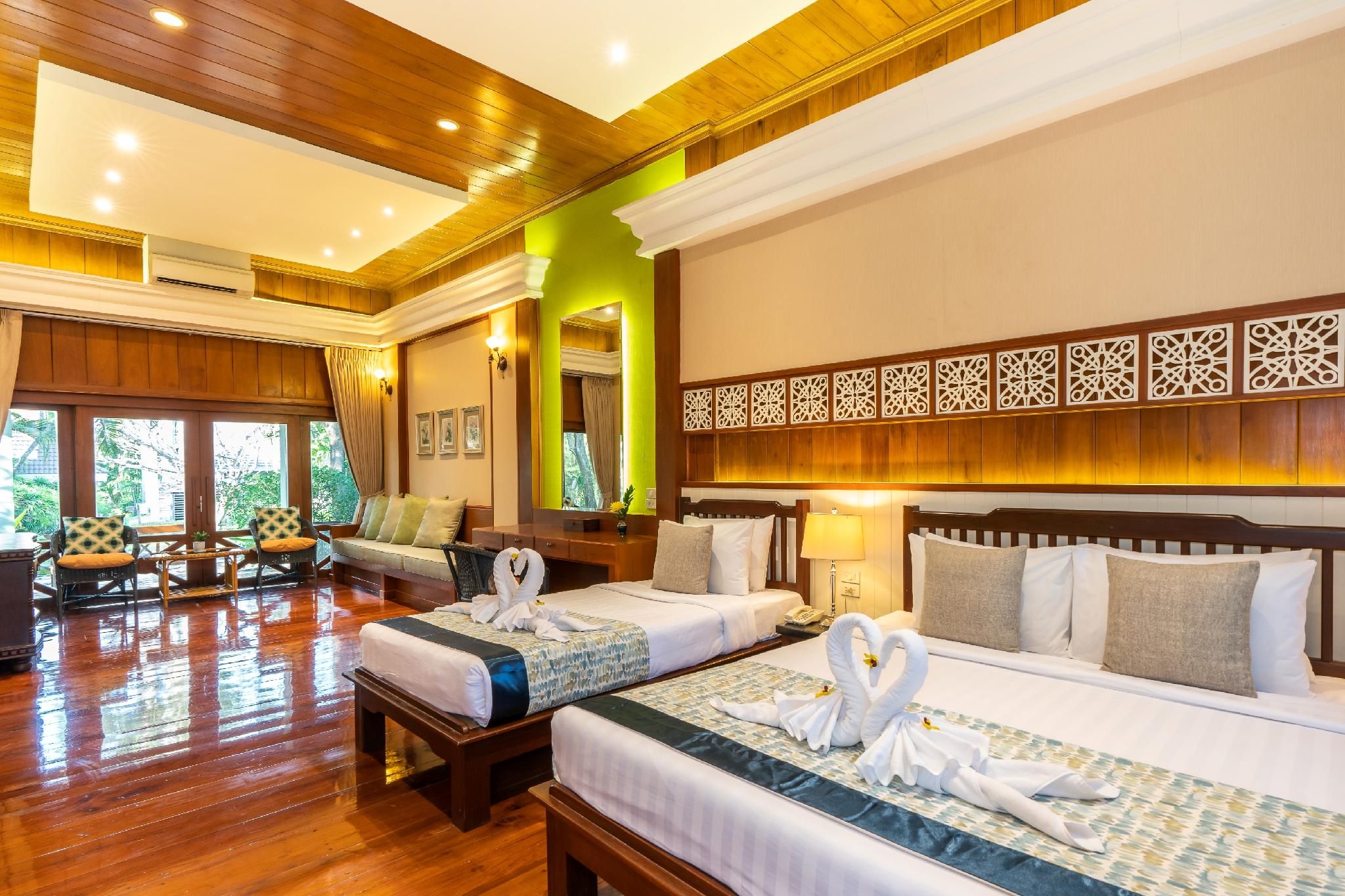 Le Charme Sukhothai Family Suite
