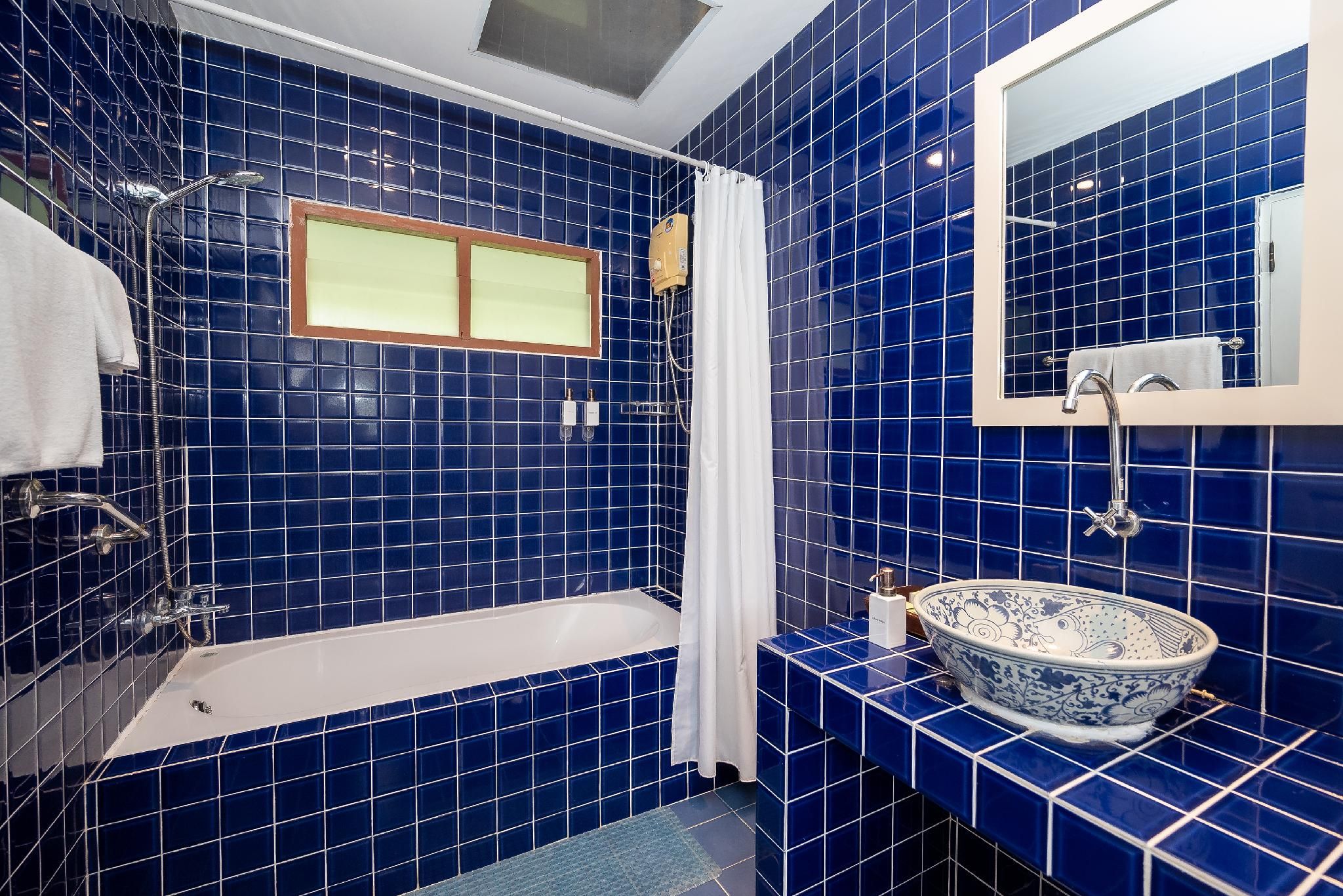 Le Charme Sukhothai Grand Premier Room 2