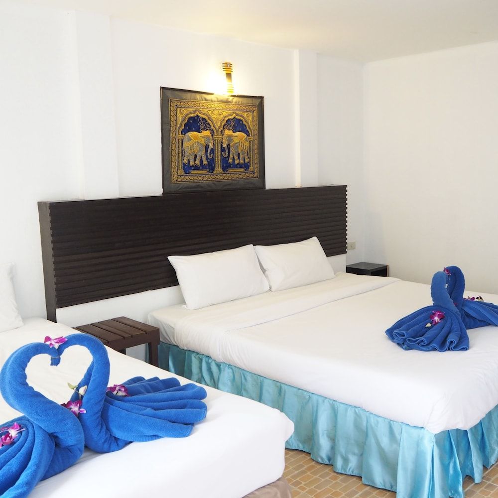 The Palace Aonang Resort Triple with Mountain View 7