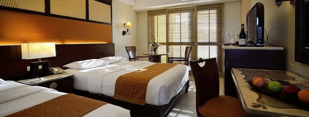 Henann Regency Resort & Spa Deluxe Room 2