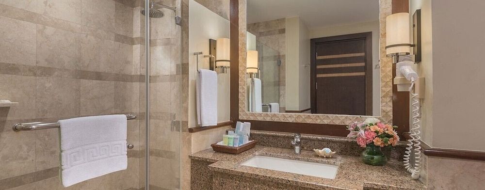 Henann Regency Resort & Spa Deluxe Room 9