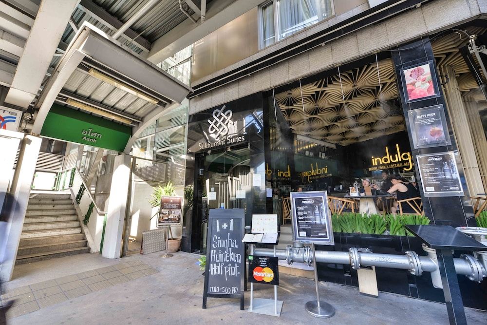 undefined Sukhumvit Suites Hotel 3