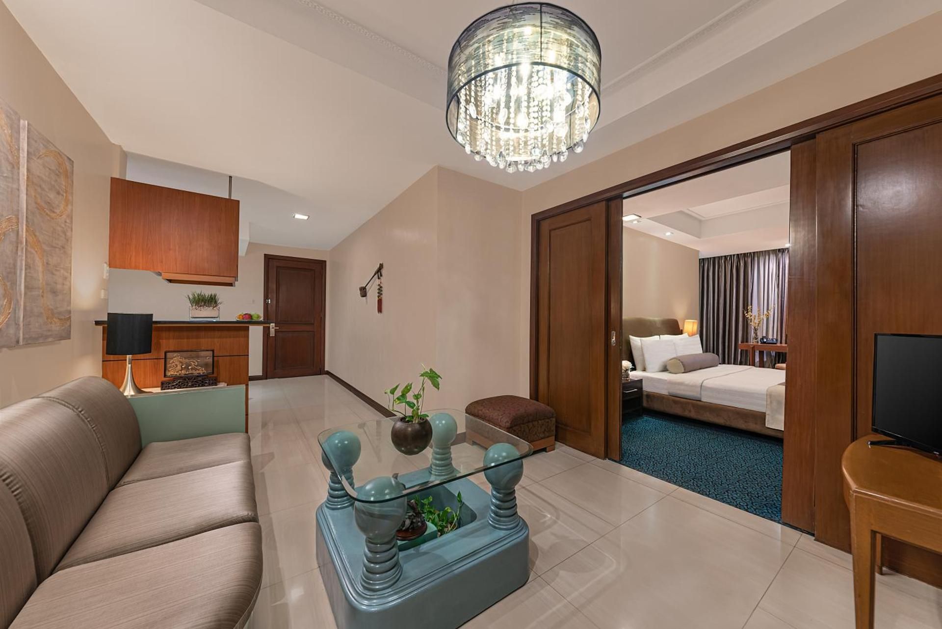 One Bedroom Sky Suite