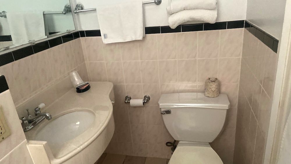 Pleasant Valley Motel West Stockbridge Standard Room, 2 Double Beds 6