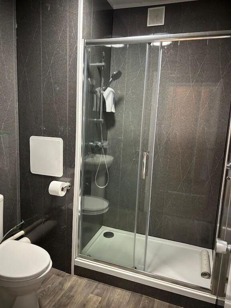 Adamton Country House Hotel Executive Double Room 7