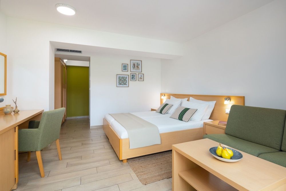 Aminess Vival Velaris Resort Superior Garden Room with Terrace 3