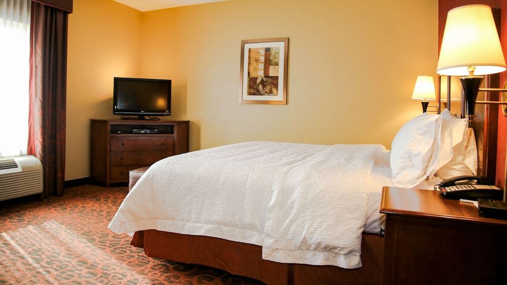 One king bed non smoking