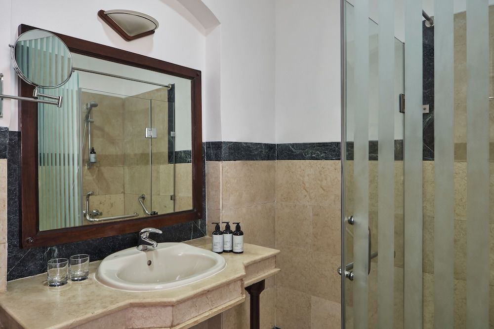 Sultan Bey Hotel Premium Lagoon view Terrace 5