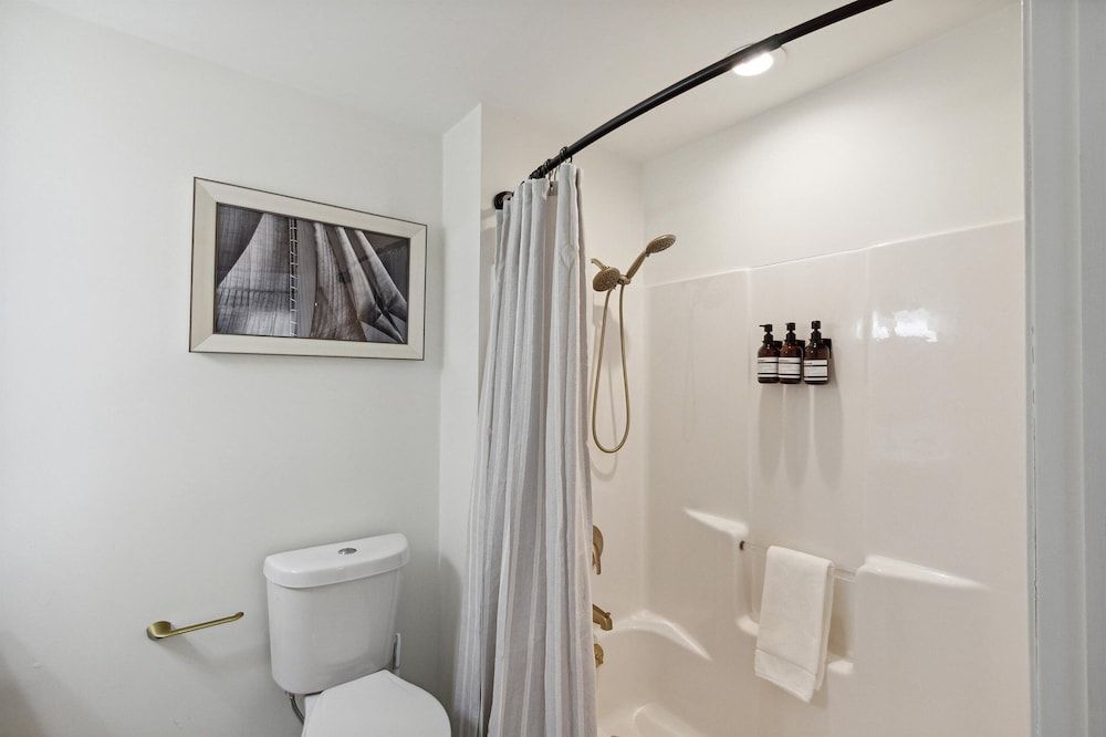 Bay Inn of Petoskey Luxury House 15