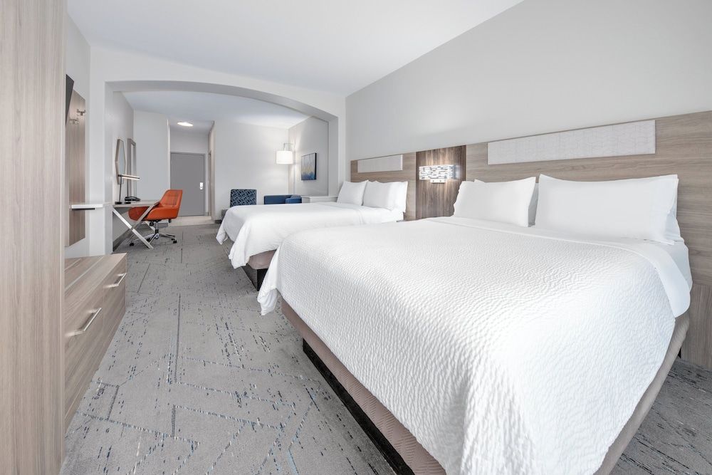 Suite, 2 Queen Beds