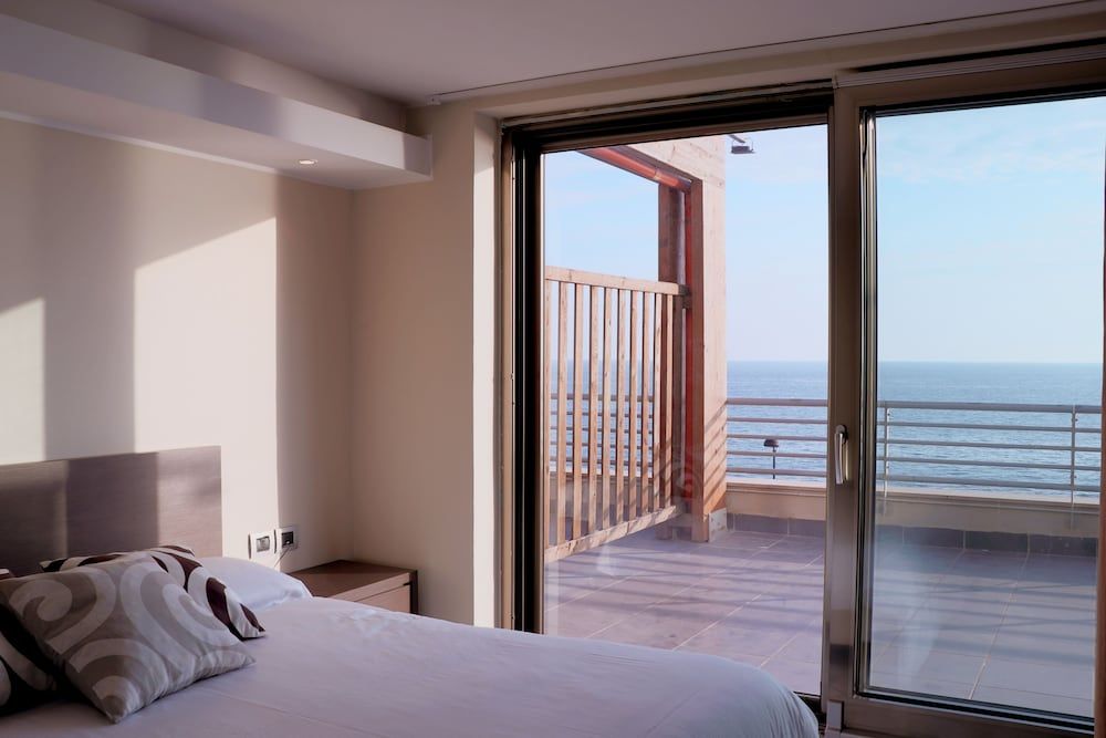 Hotel Ancora Deluxe Room, Sea View 2