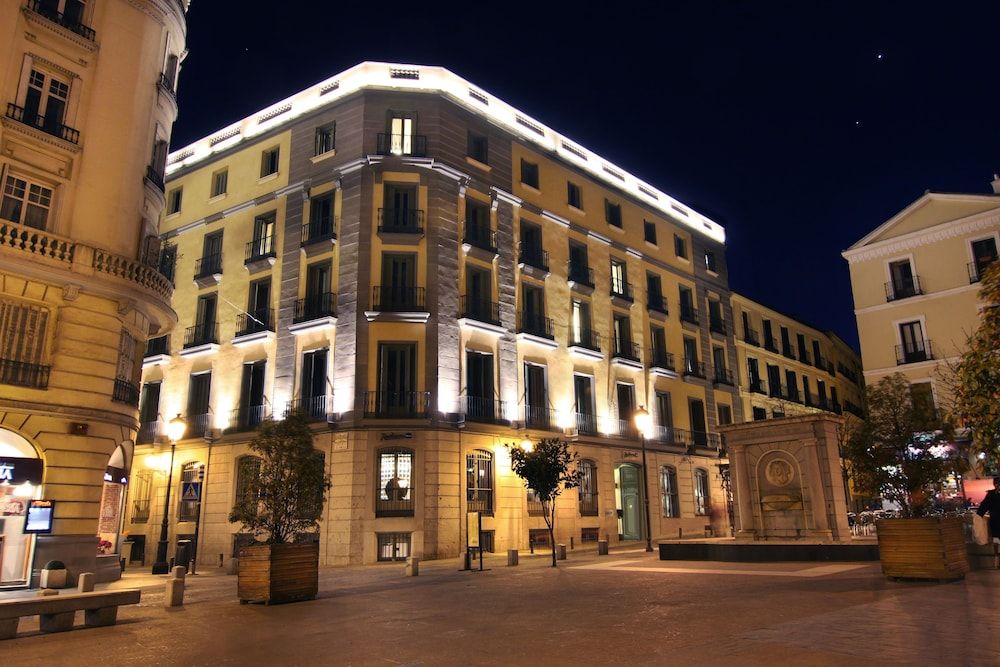 undefined Radisson Blu Hotel, Madrid Prado 7