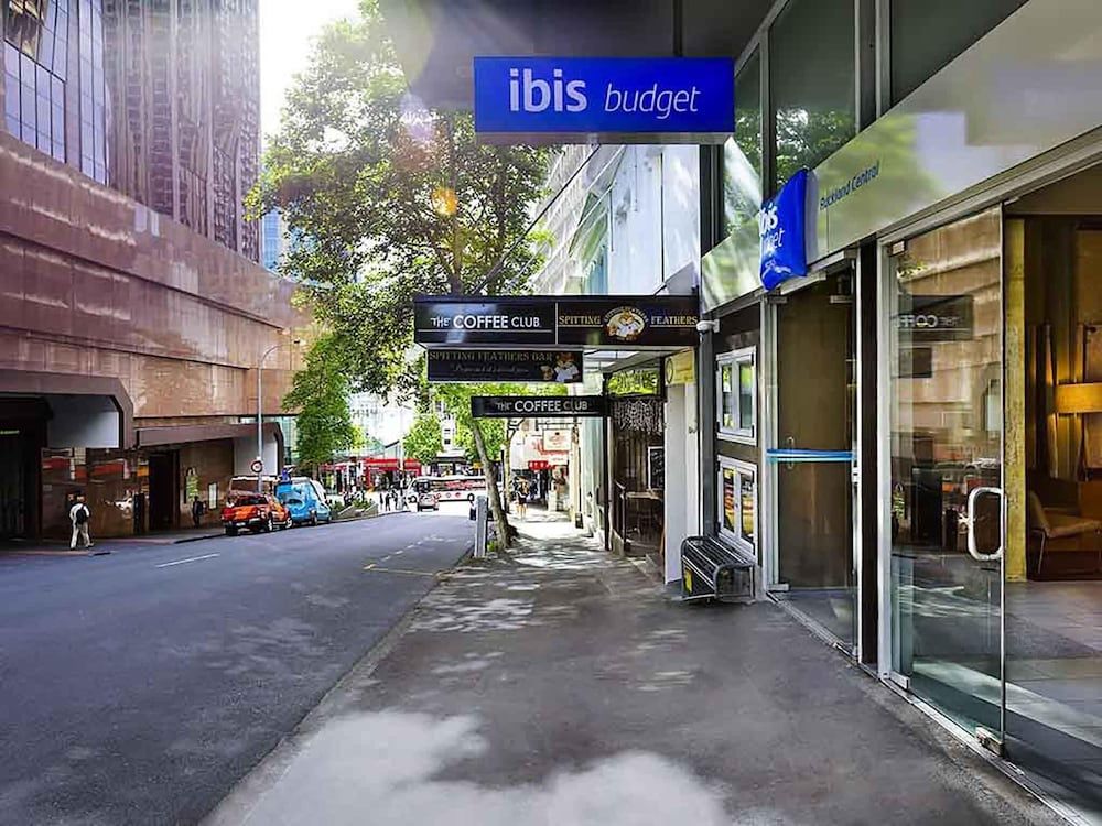 undefined ibis Budget Auckland Central 4