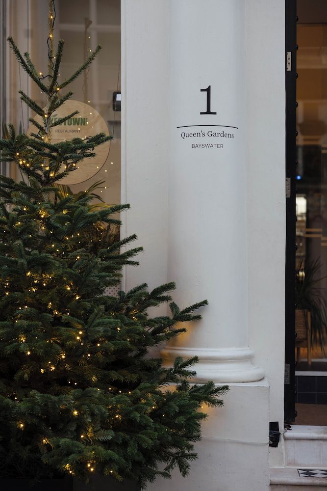 undefined Inhabit Queen's Gardens, a Member of Design Hotels 6