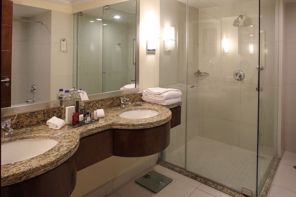 Aguascalientes Marriott Hotel Deluxe Room, 1 King Bed 4