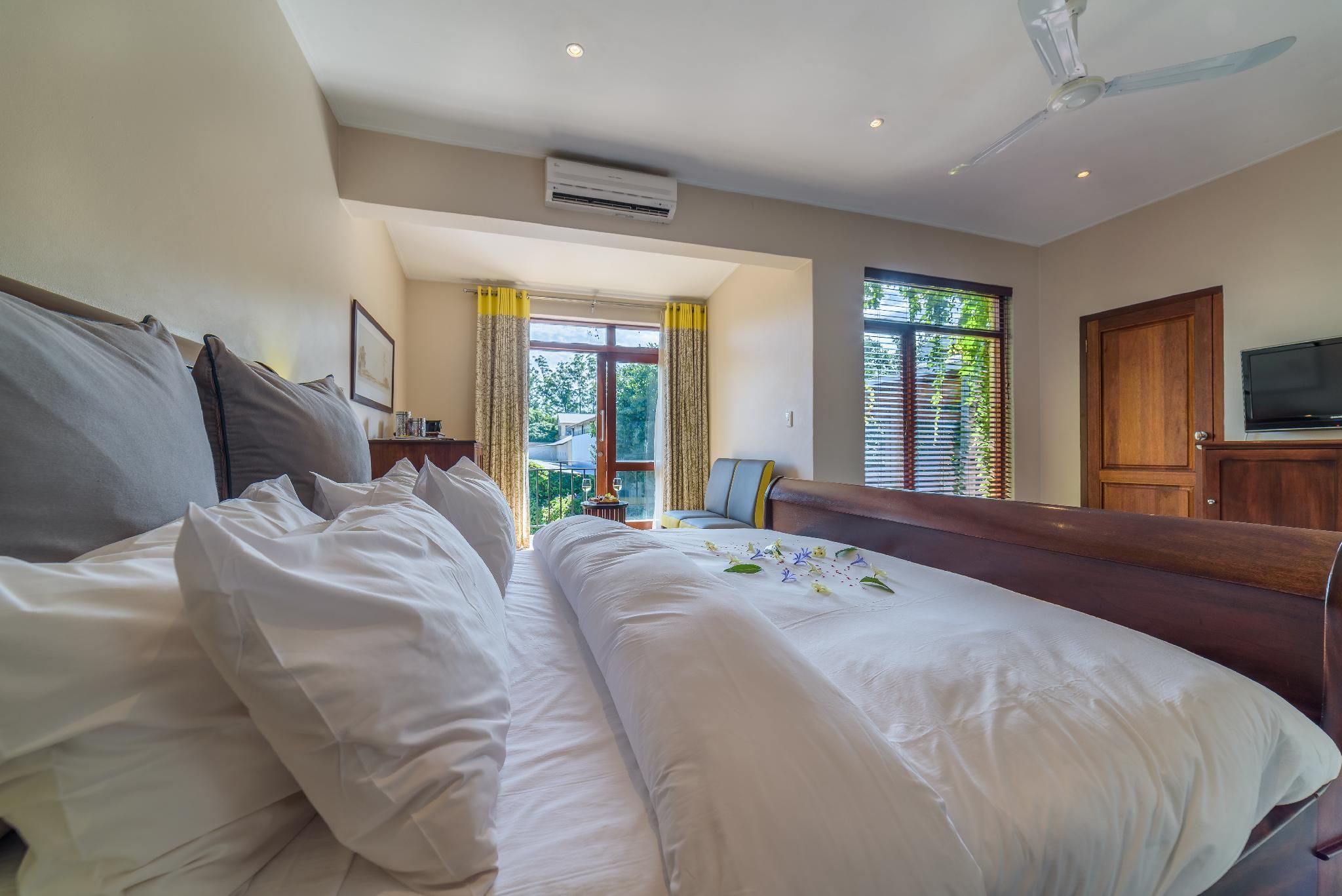 Family Rooms (2 Persons)