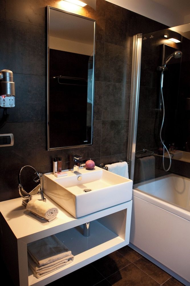 For You Hotel Classic Double or Twin Room 4