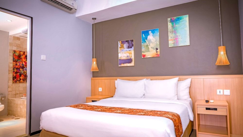 Suite, Multiple Beds