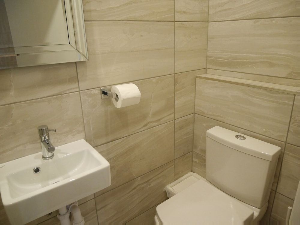 Ravna Gora Basic Double Room, Shared Bathroom 3