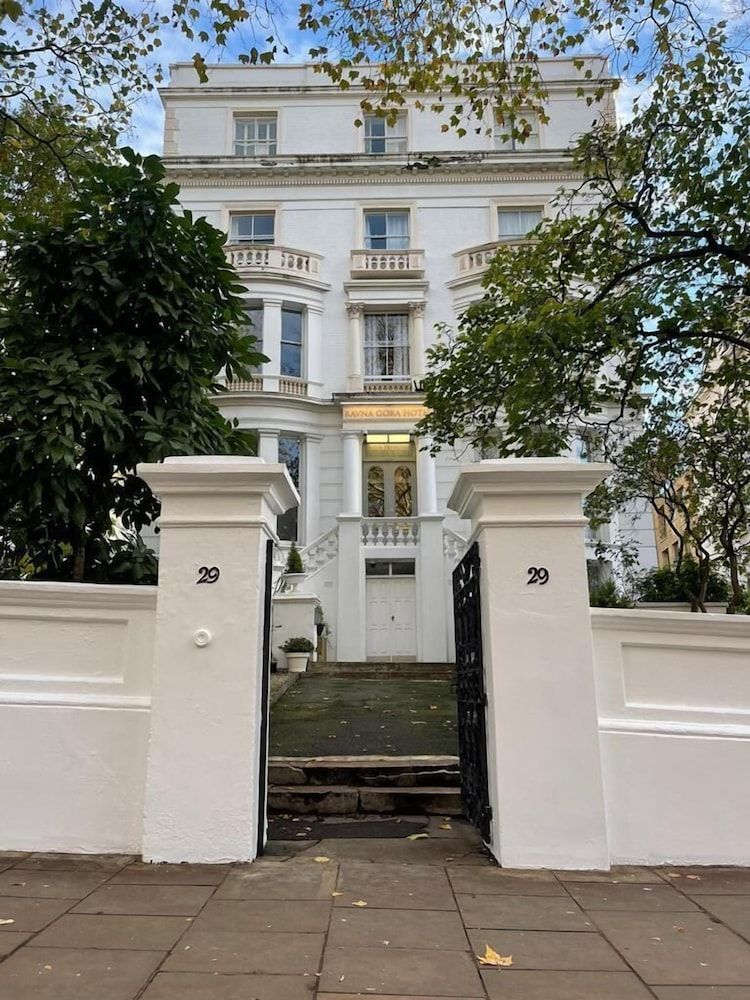 undefined Ravna Gora 10