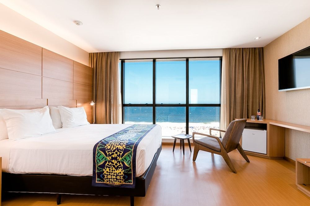 Suite, Sea View