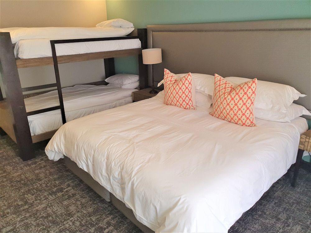 Premier Hotel Roodevalley Superior Double or Twin Room 4